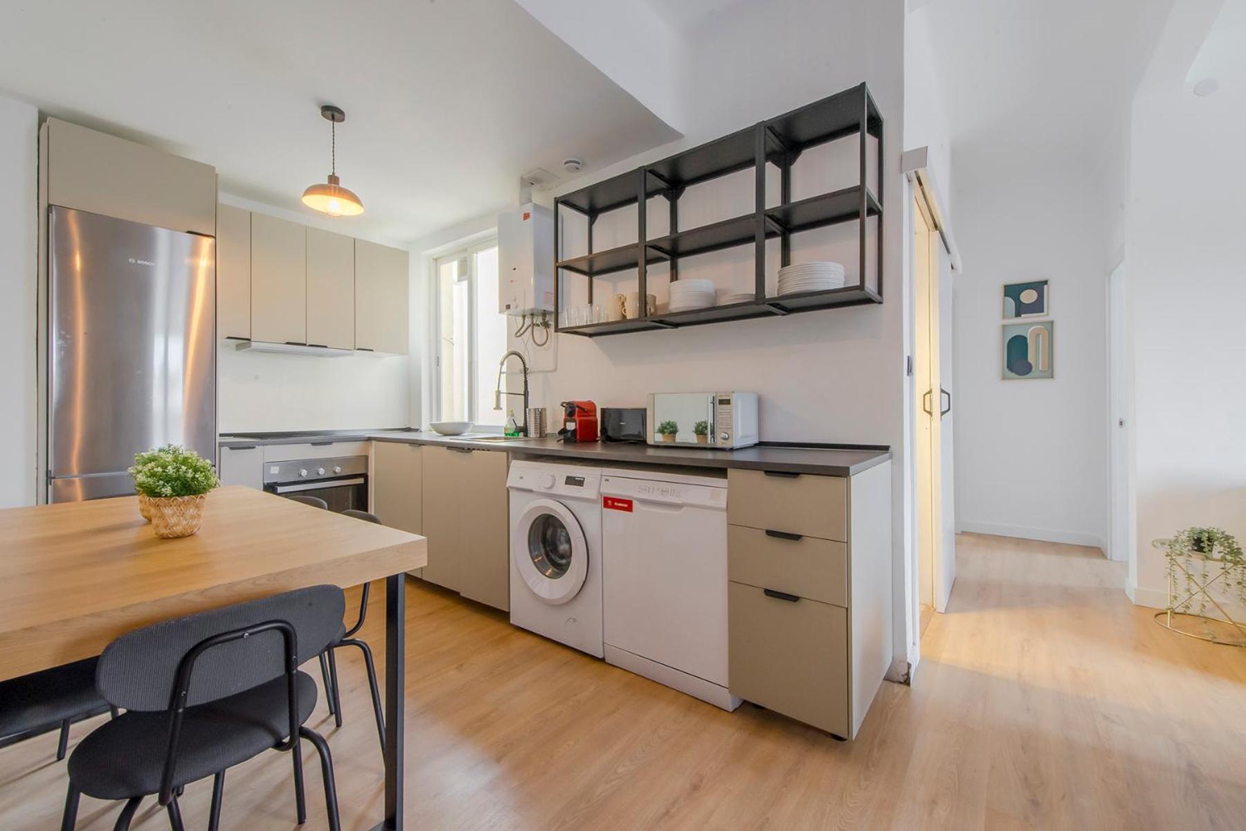 Aventura Y Tradicion En La Latina, Conoce Toledo 77 Apartment Madrid Bagian luar foto