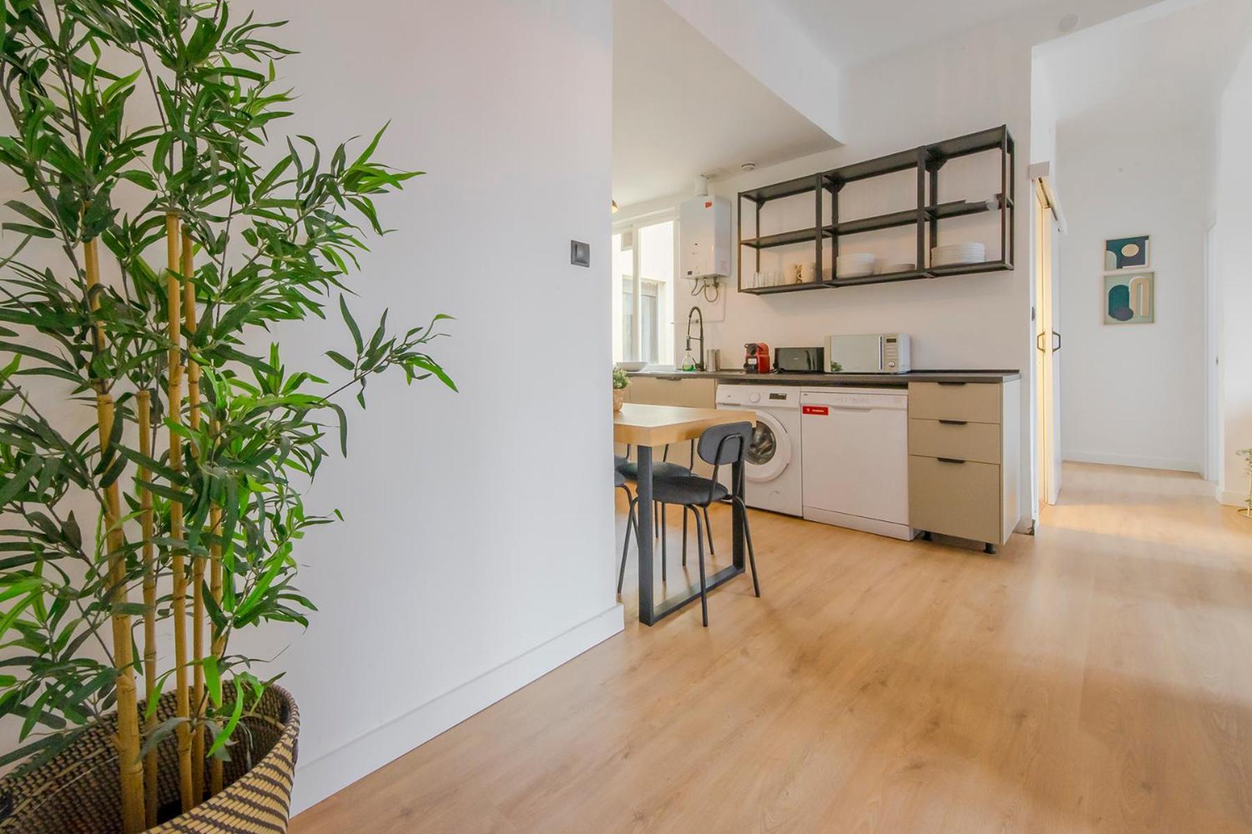 Aventura Y Tradicion En La Latina, Conoce Toledo 77 Apartment Madrid Bagian luar foto